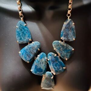 Kendra Scott Statement necklace